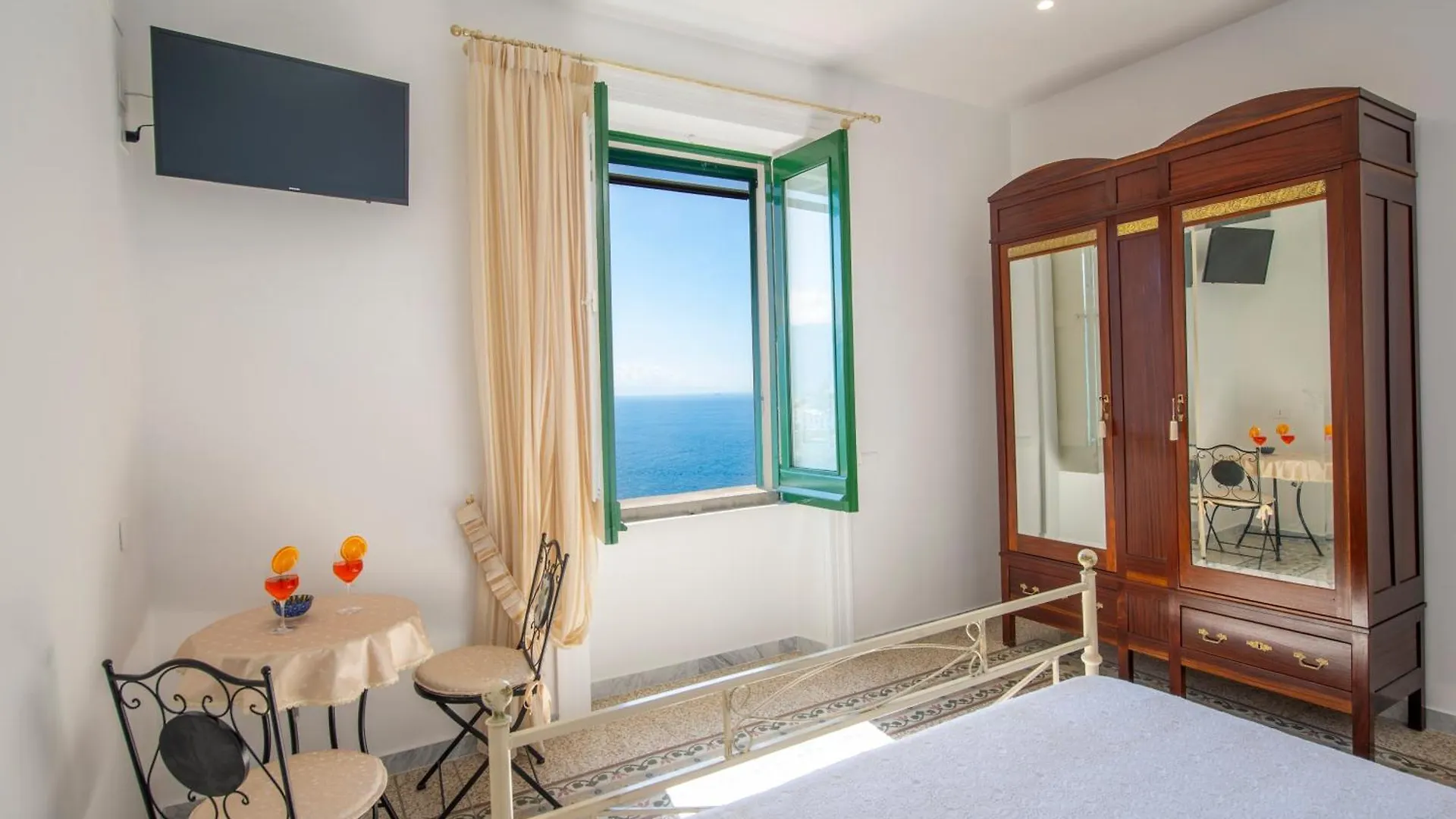 Villa Adelina - Amalfi Coast 0*,